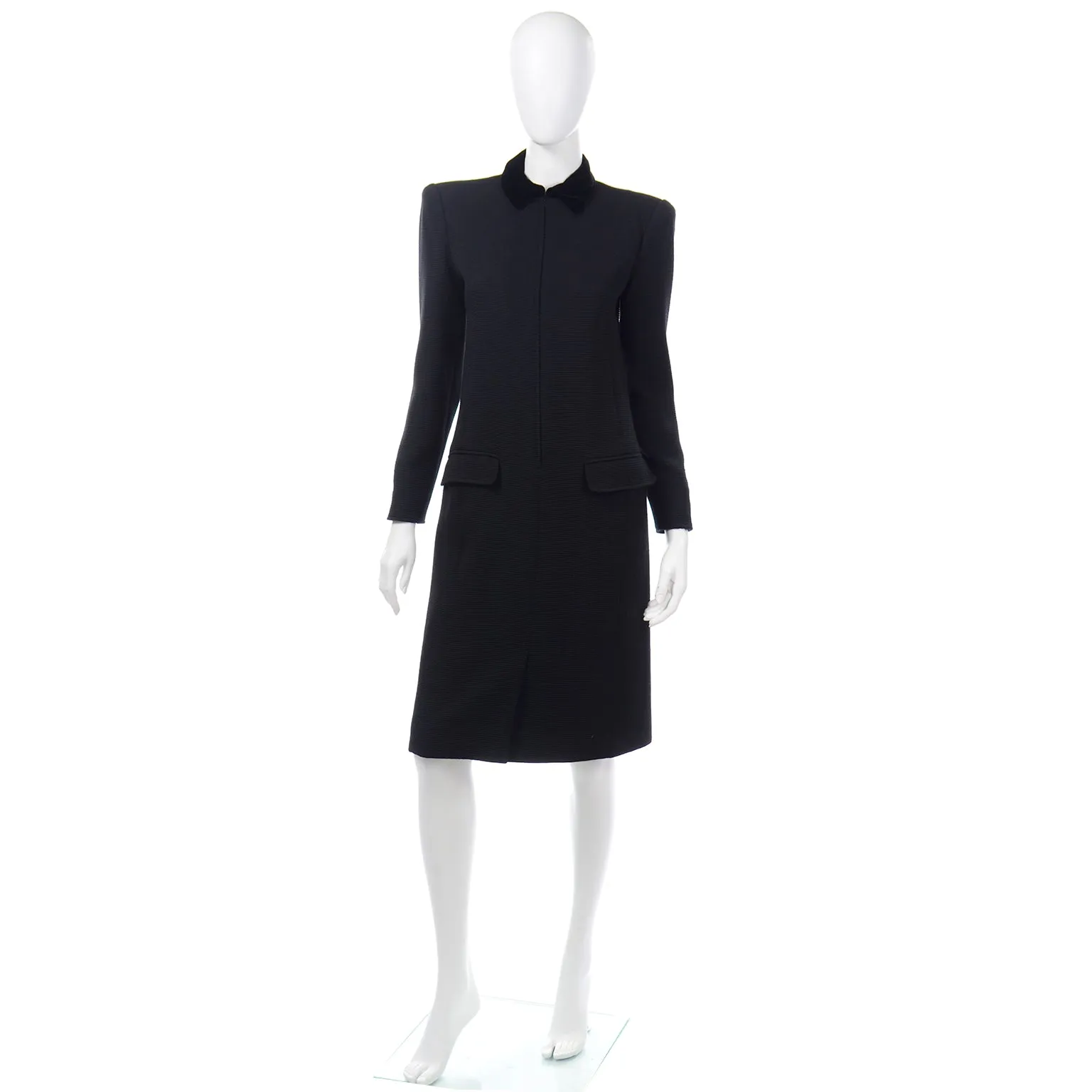 1980s Valentino Boutique Vintage Black Ribbed Dress w Velvet Collar