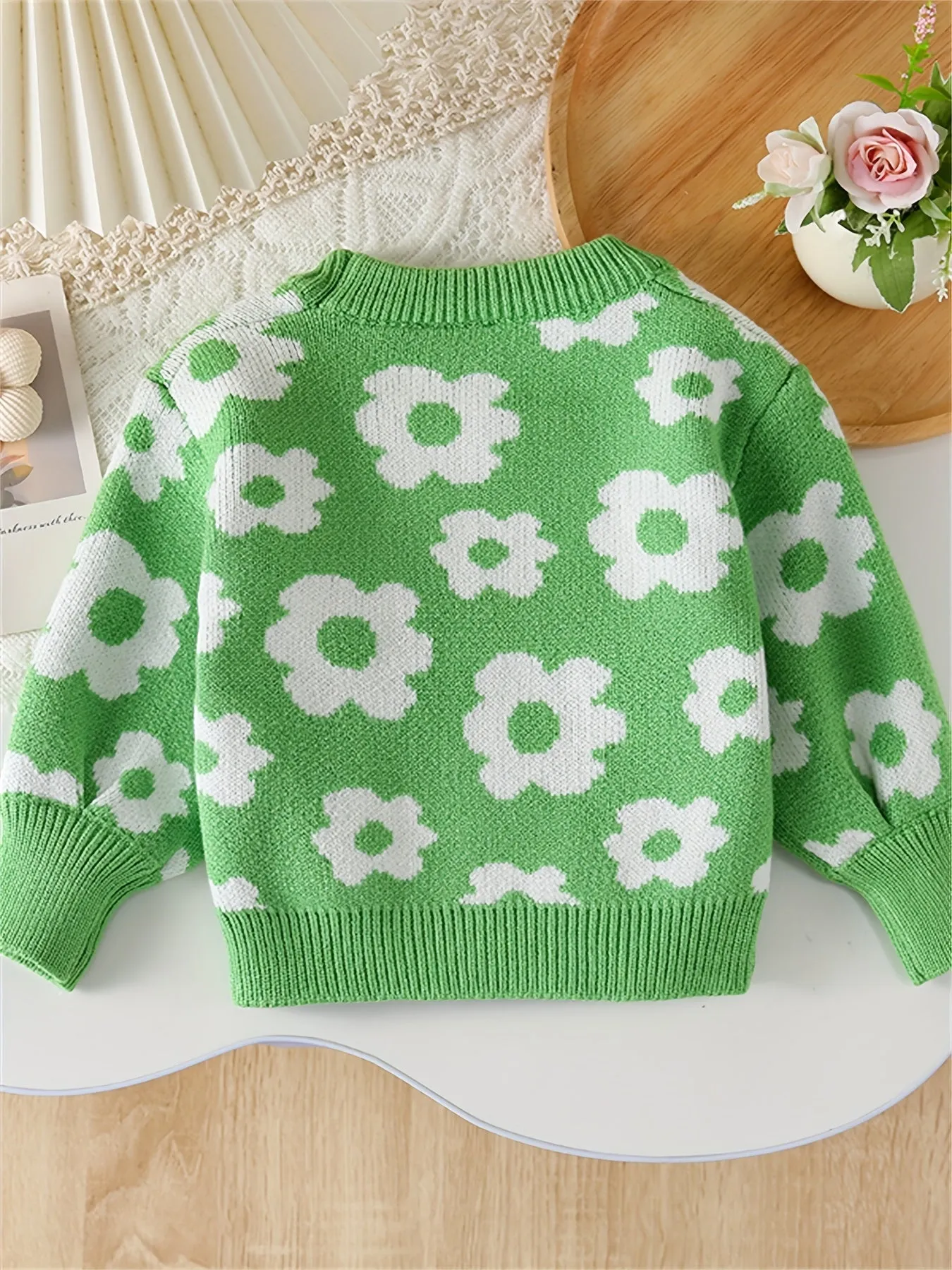 Adorable Cartoon Flower Pattern Cable Knit Long Sleeve Sweater - Soft, Cozy, and Warm Toddler & Infant Girl's Clothing for Fall and Winter Seasons - Sweet and Stylish Gift Idea for Little Princesses