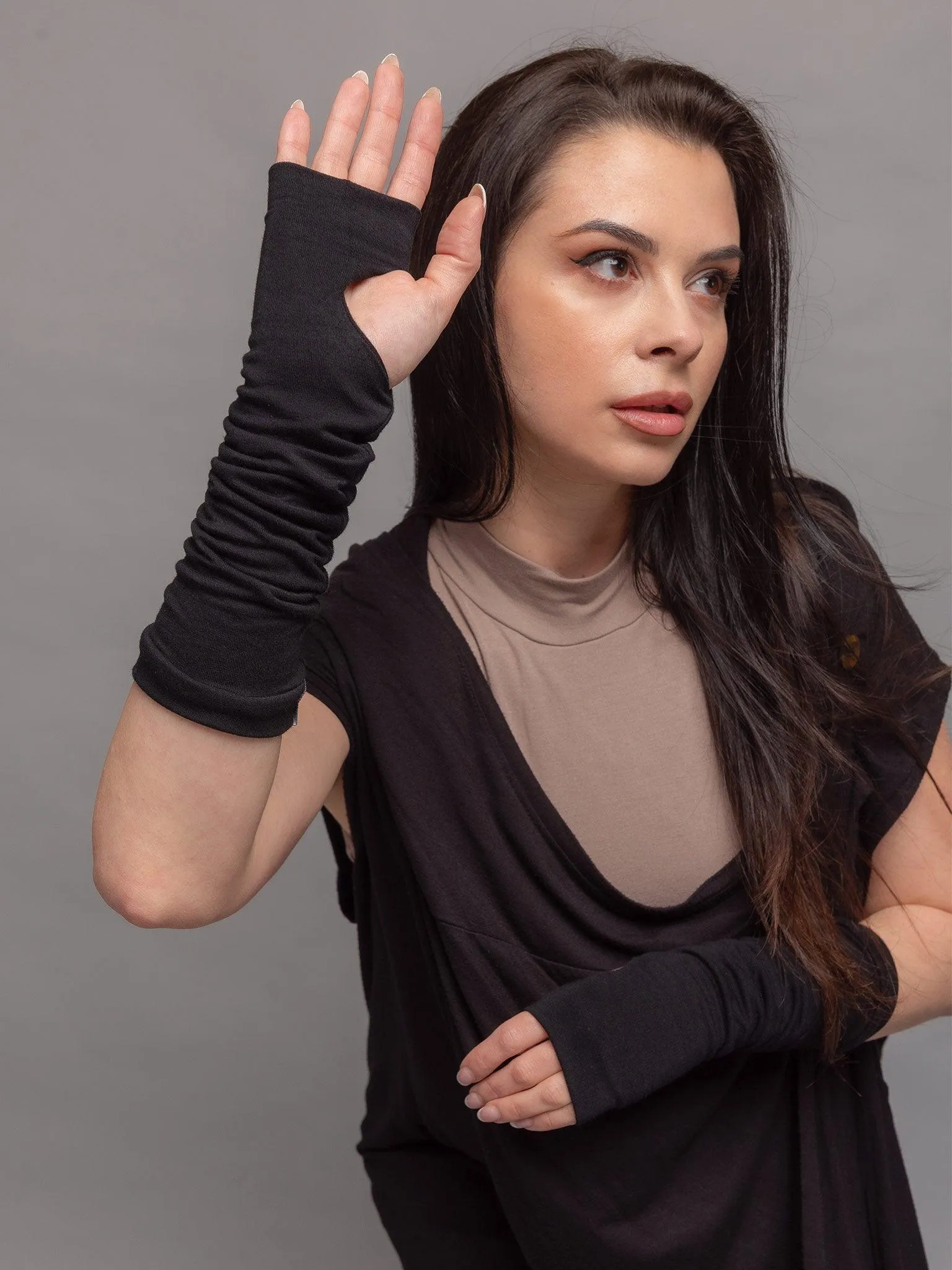 Aria Gauntlets - Women's Fingerless Gloves