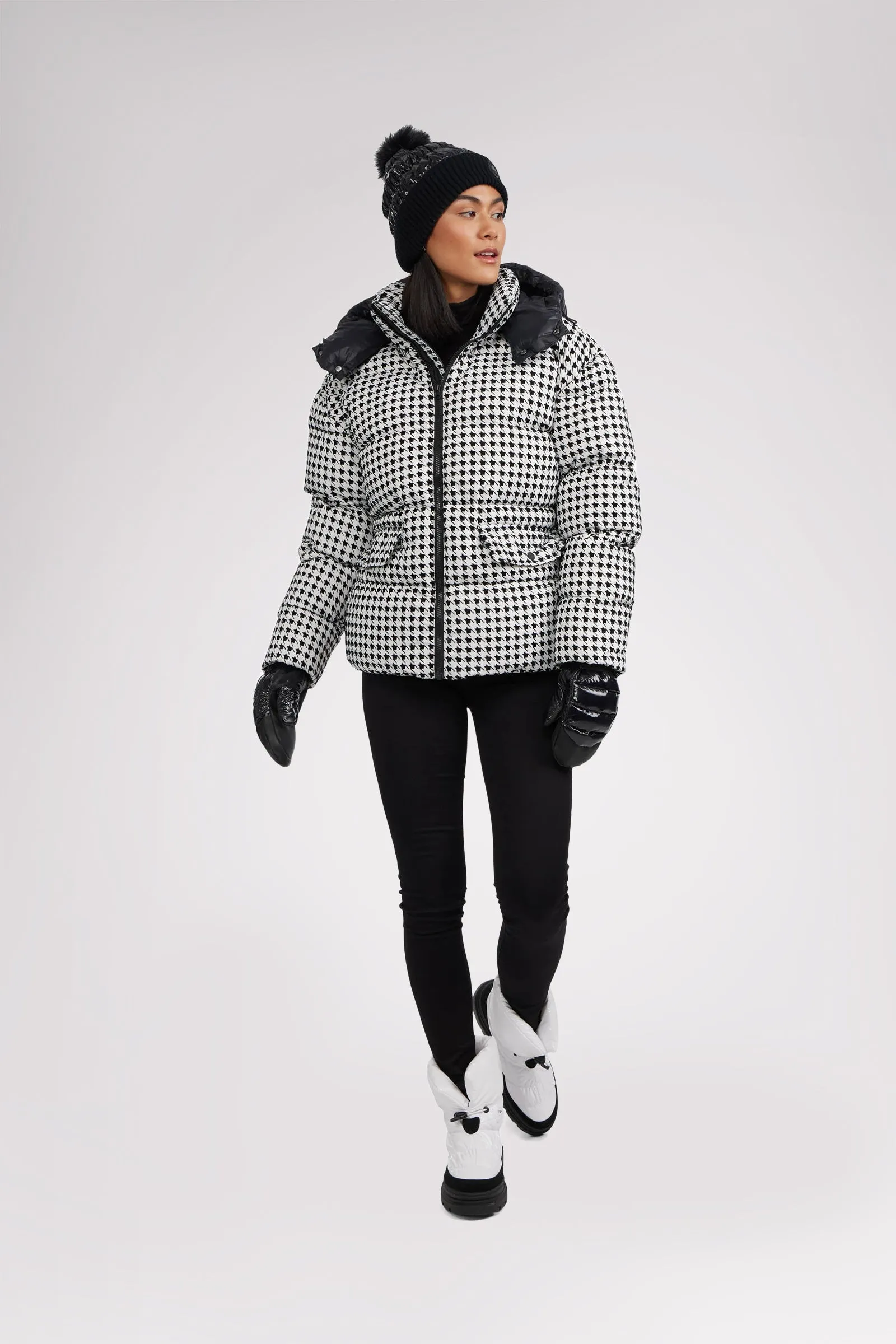 Ascella Women's Boxy Fit Houndstooth Short Puffer Jacket