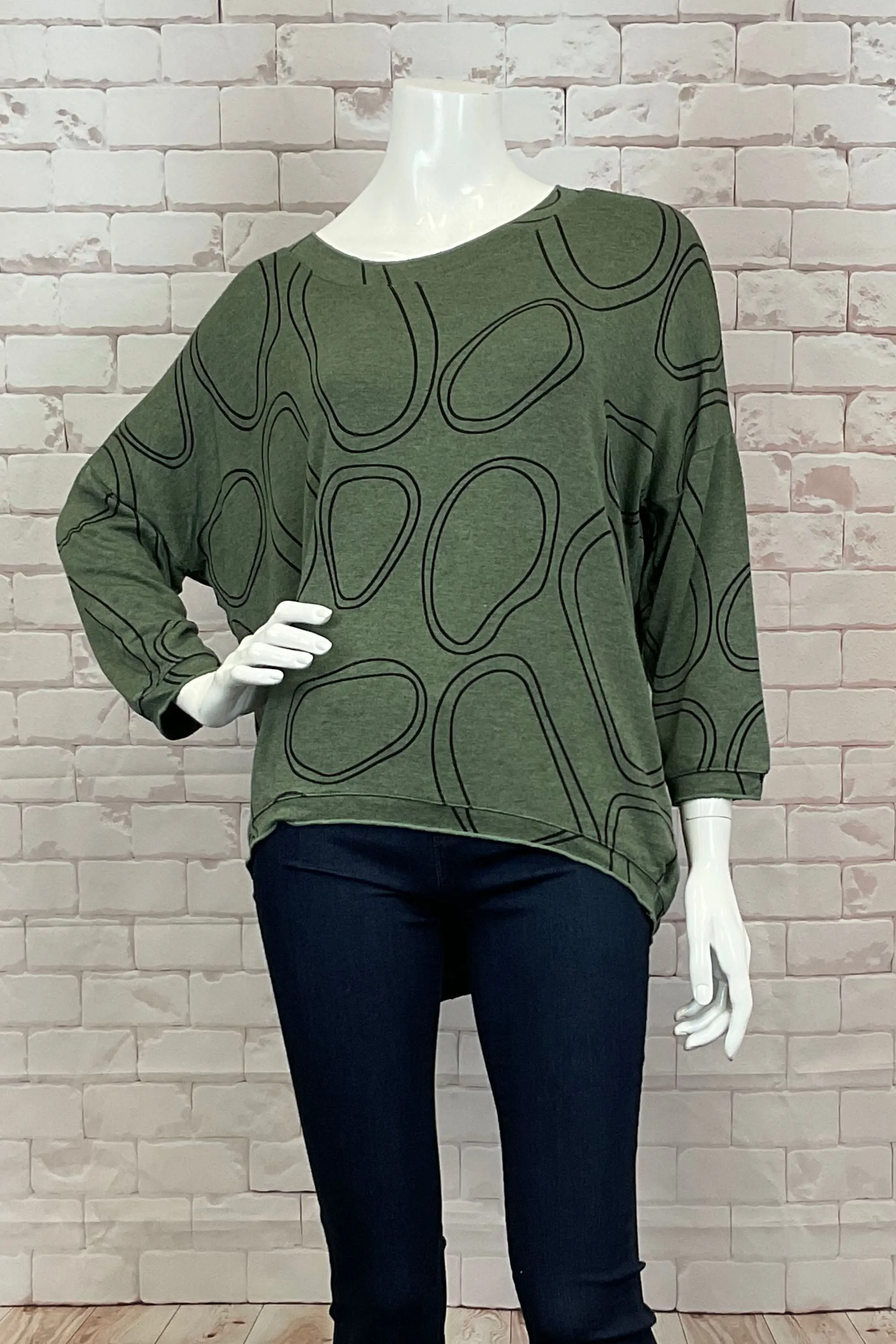 CIRCULAR PRINT DOLMAN TOP