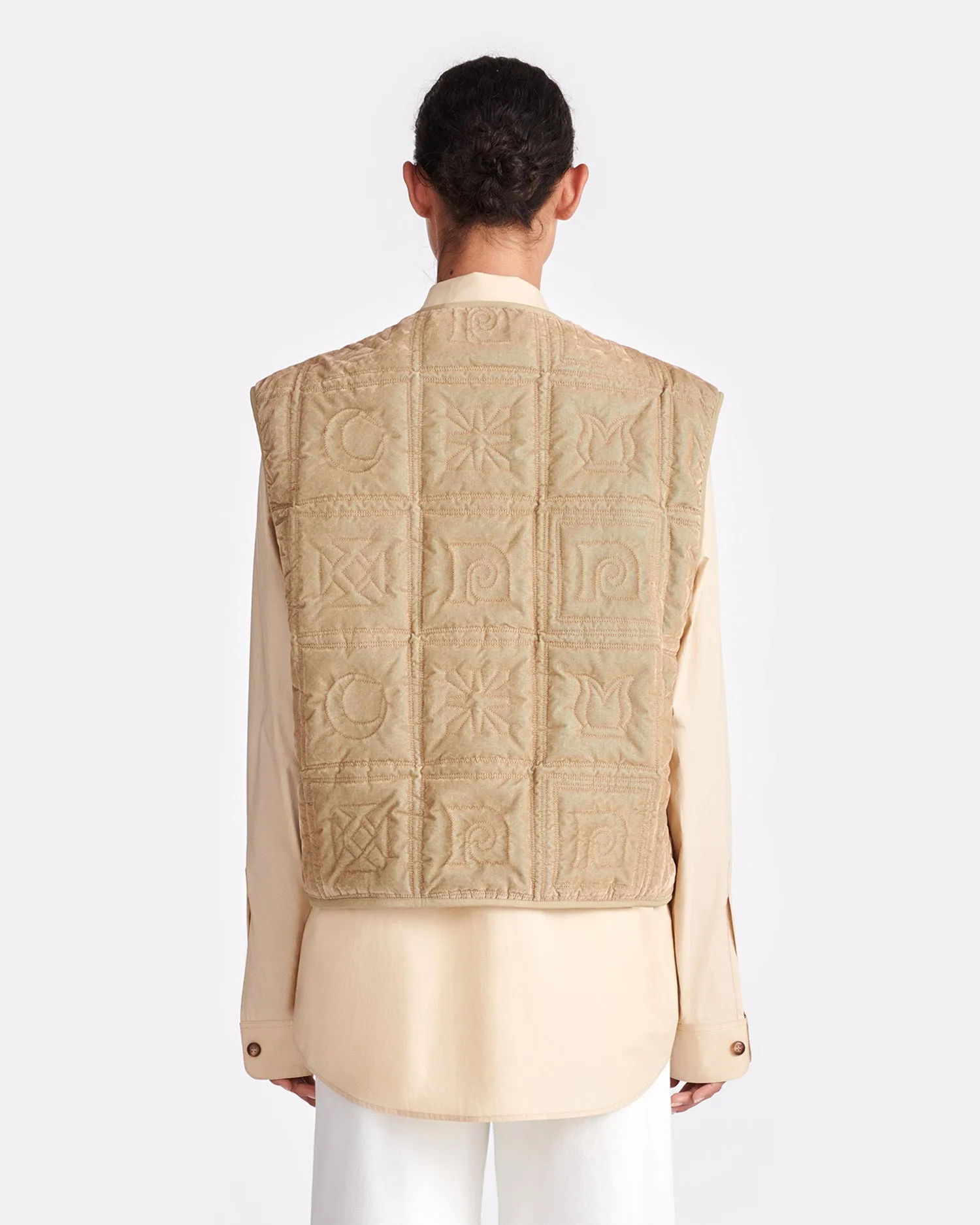 Elvio - Quilted Tech-Velvet Gilet - Iridescent Khaki