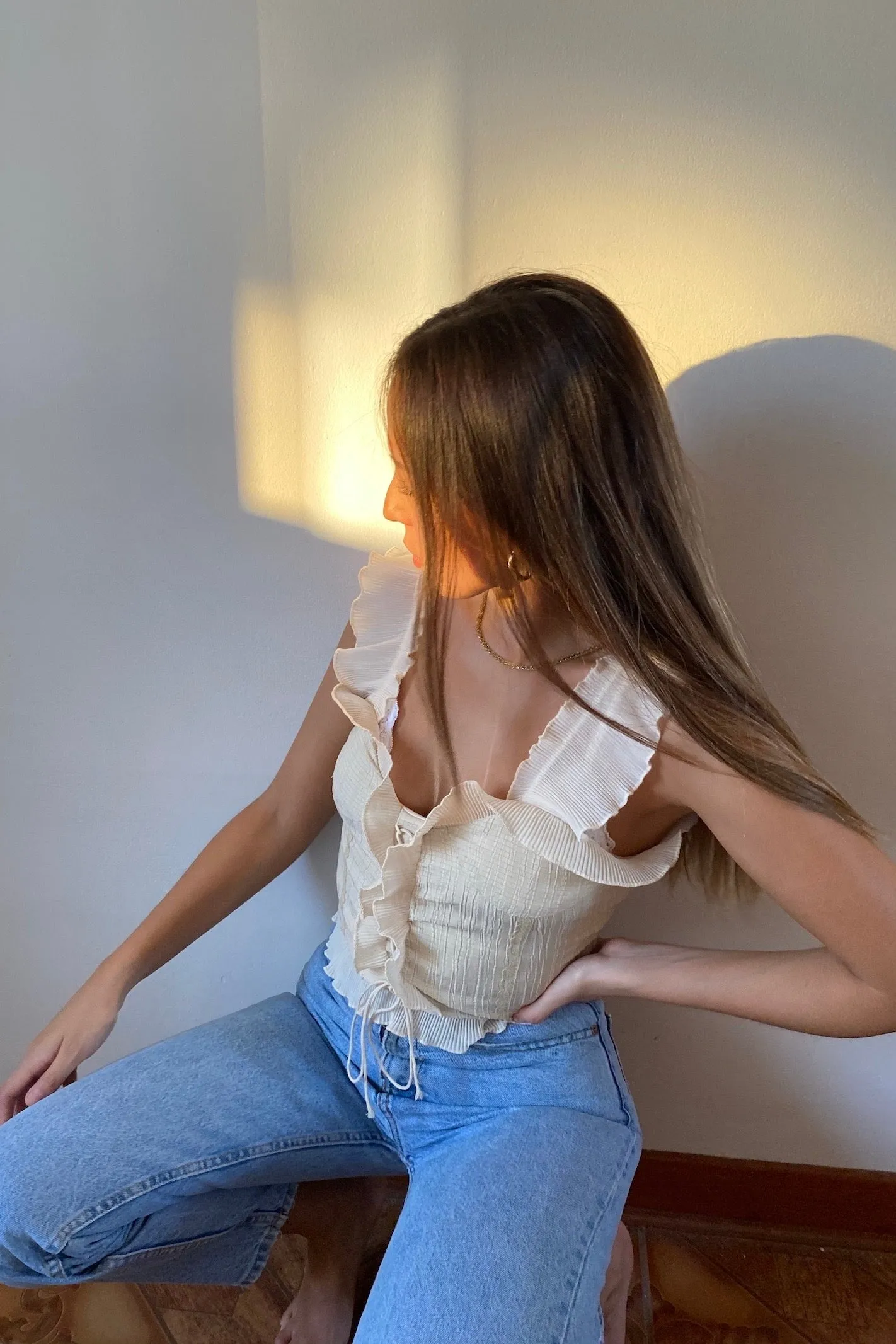 FRENCH GIRL RUFFLE TOP / CREAM