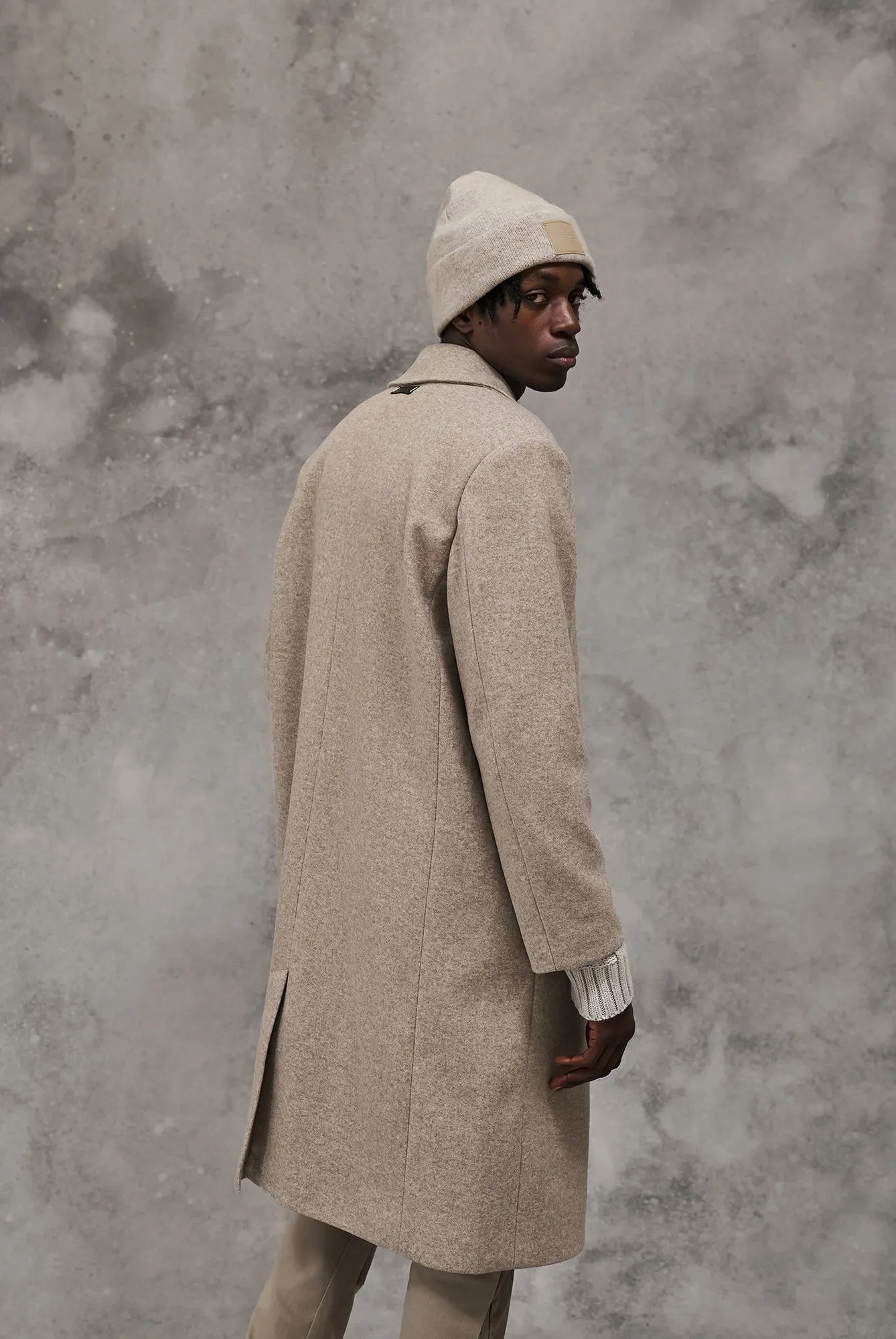 LONGLINE OVERCOAT - BEIGE