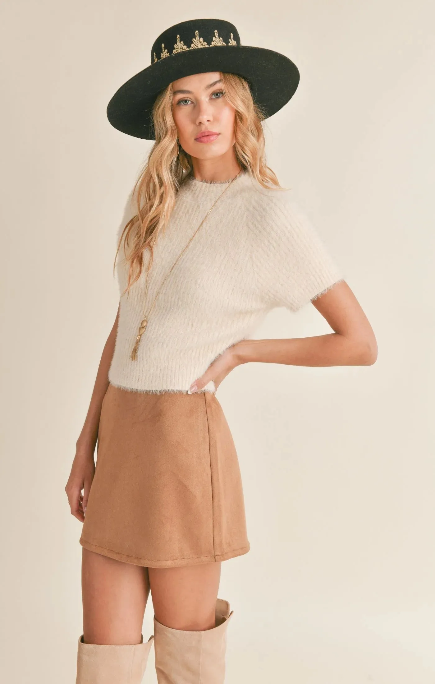 Sadie & Sage Rudy Ribbed Short Sleeve Sweater