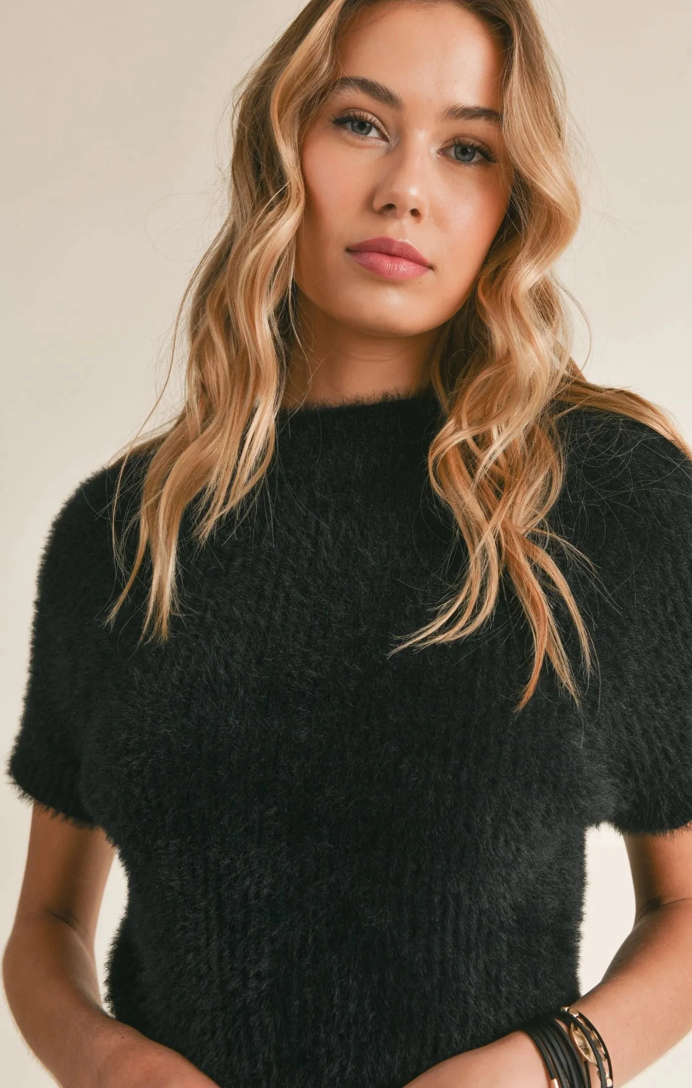 Sadie & Sage Rudy Ribbed Short Sleeve Sweater