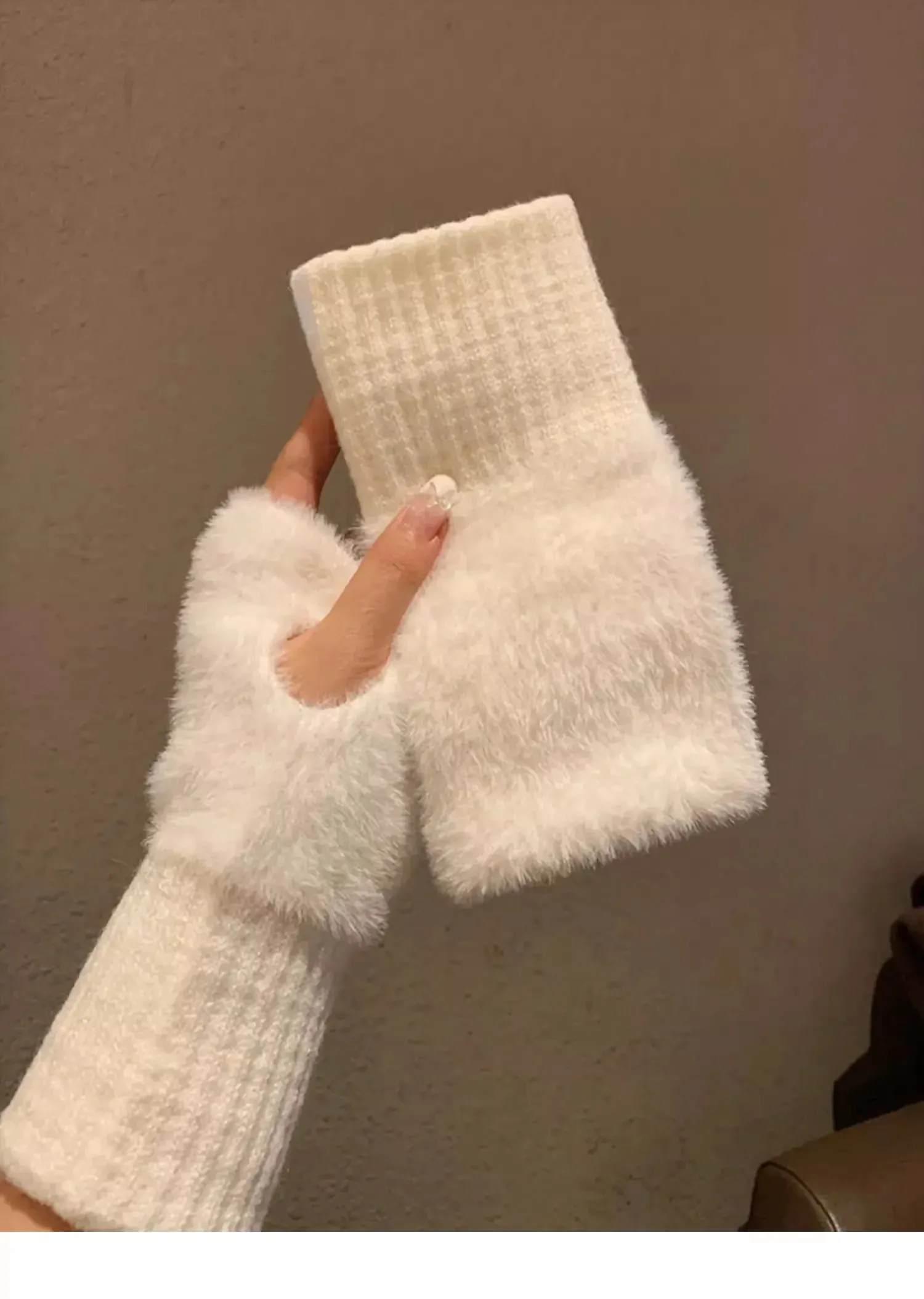 Soft Mink Fleece Fingerless Gloves - Warm Winter Plush Mittens for Women