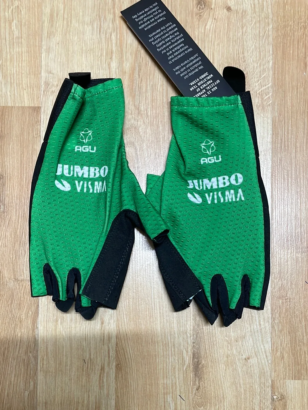 Team Jumbo Visma AGU Premium Aero TT Gloves Green TDF