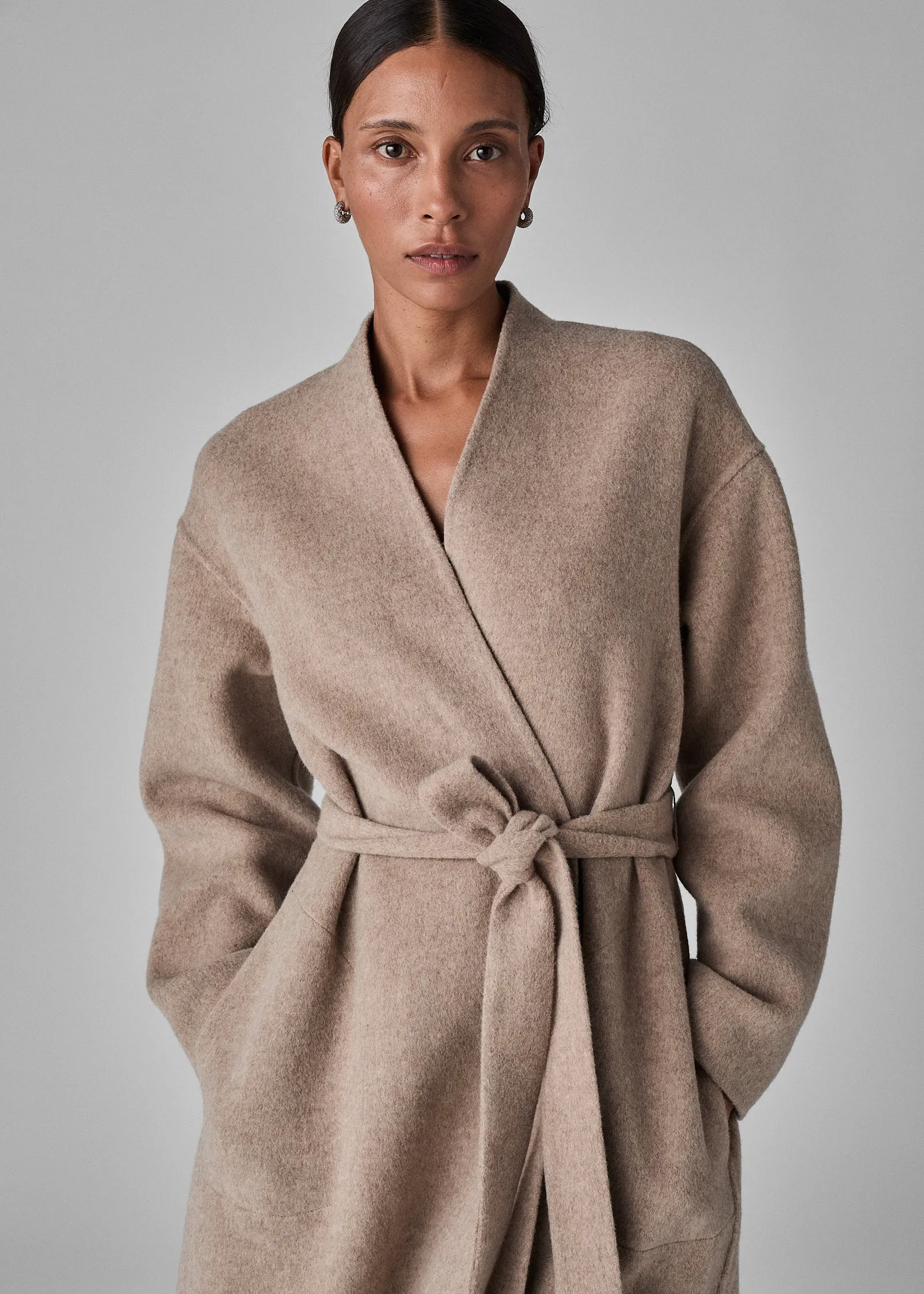 Wrap Coat in Double Faced Wool Cashmere  - Taupe